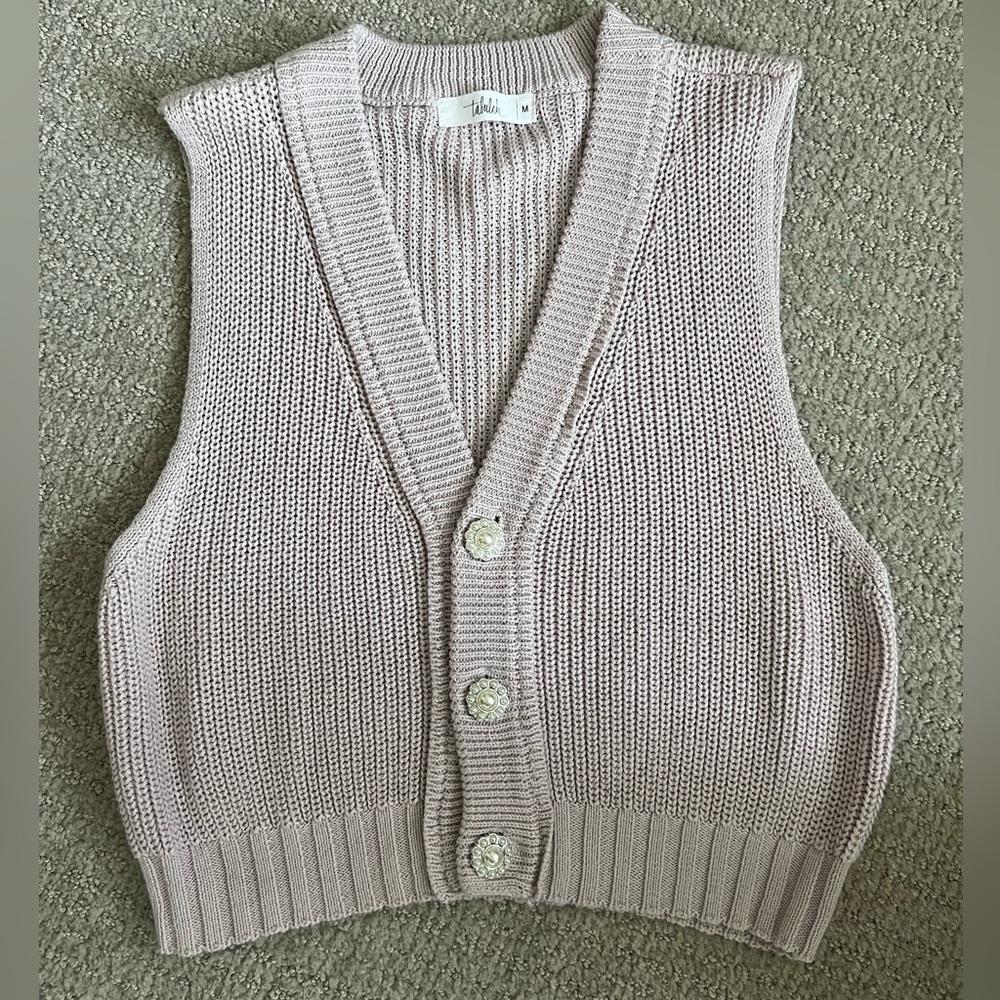 Women’s Cropped Sweater Vest